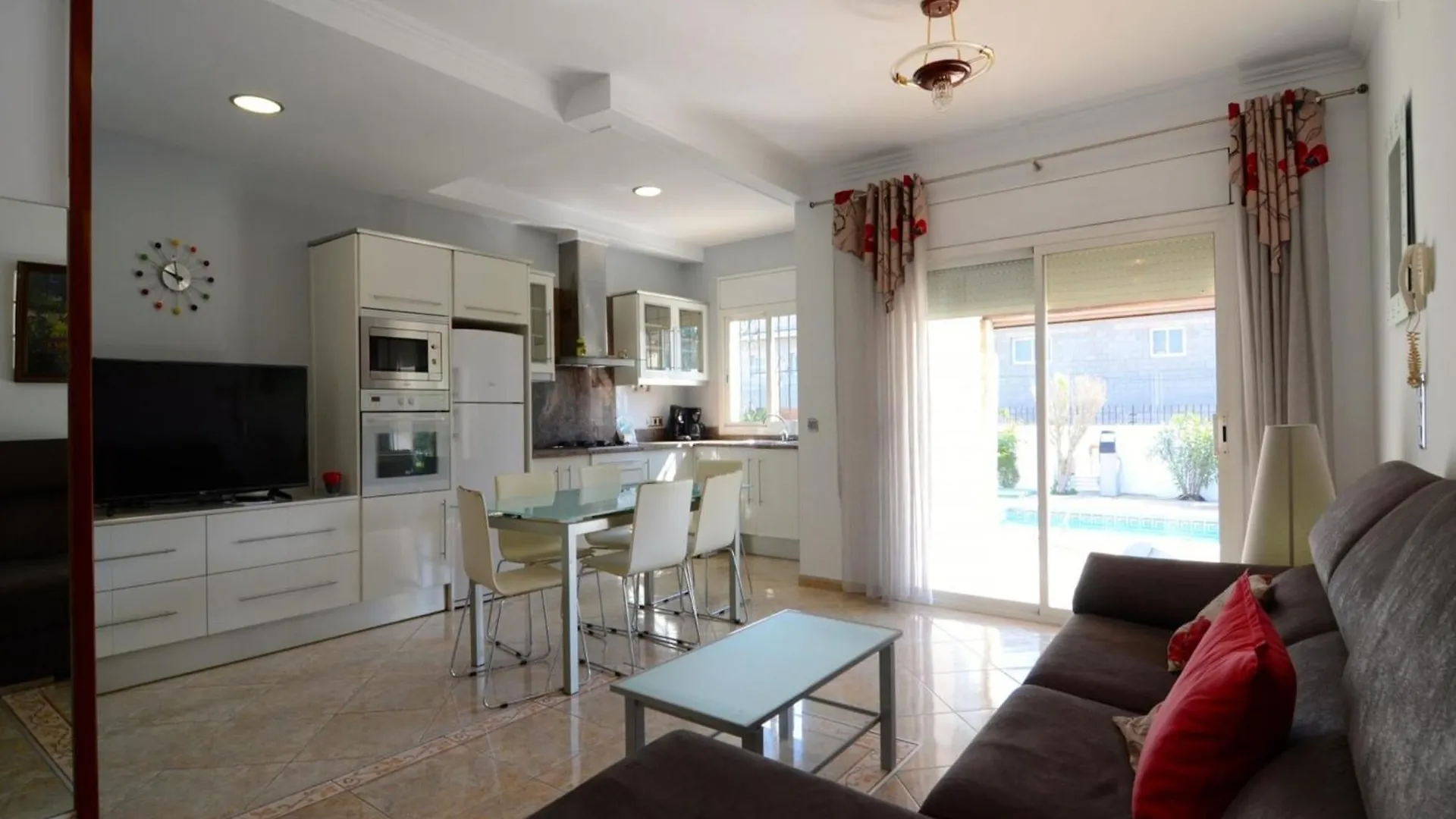 Villa In Lescala With Swimming Pool L' Escala 西班牙